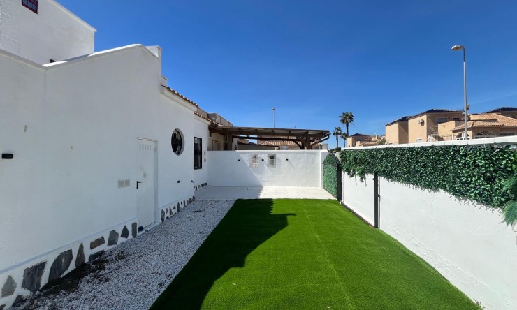 Reventa - Quad Villa - Orihuela Costa - Punta Prima