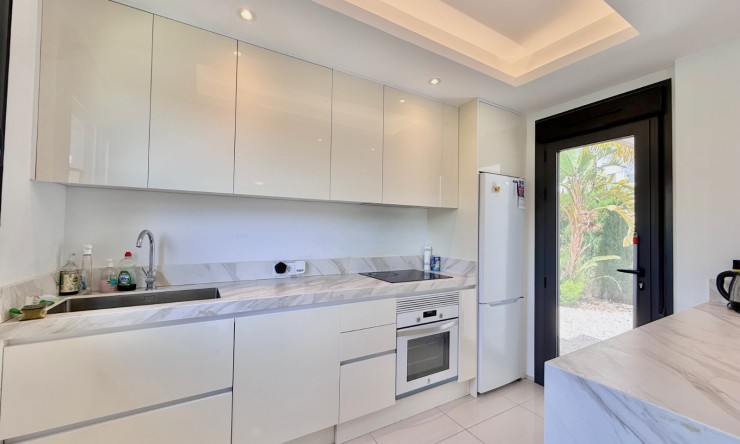 Videresalg - Frittliggende Villa - Ciudad Quesada - Ciudad Quesada - Byen