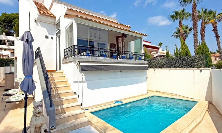 Re-Sale - Detached Villa - Orihuela Costa - Villamartin