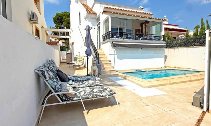 Re-Sale - Detached Villa - Orihuela Costa - Villamartin