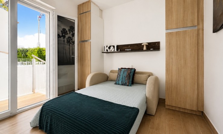Re-Sale - Detached Villa - Orihuela Costa - Villamartin
