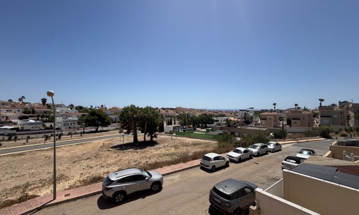 Re-Sale - Detached Villa - Orihuela Costa - Villamartin