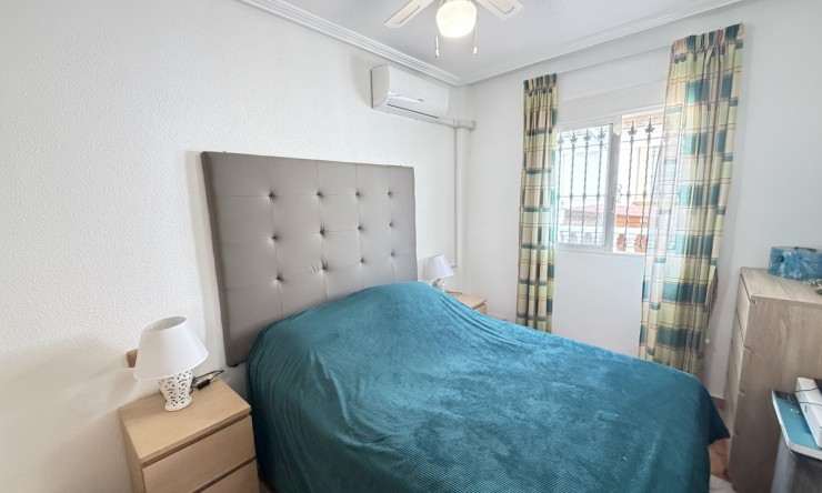 Re-Sale - Bungalow - Orihuela Costa - La Zenia