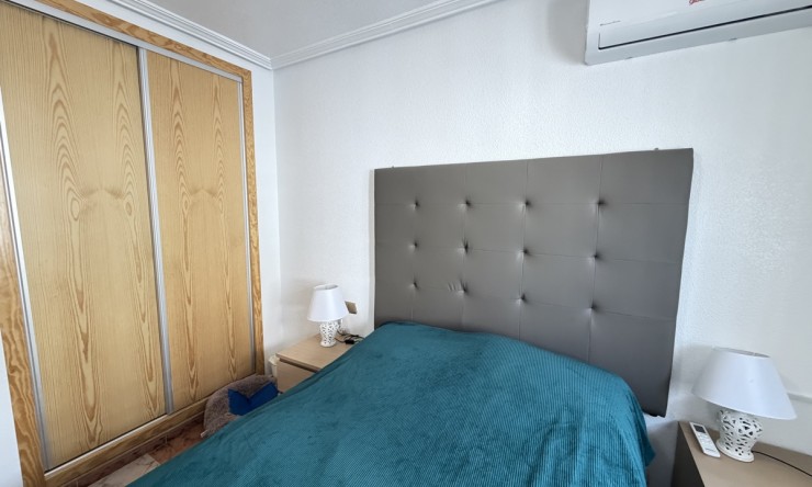 Re-Sale - Bungalow - Orihuela Costa - La Zenia