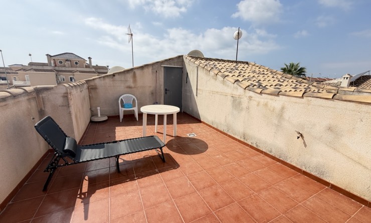 Re-Sale - Bungalow - Orihuela Costa - La Zenia