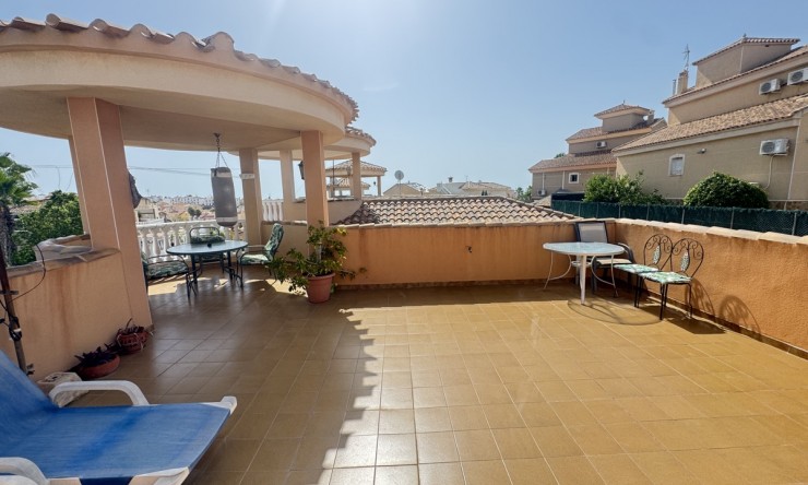 Re-Sale - Detached Villa - Orihuela Costa - Villamartin