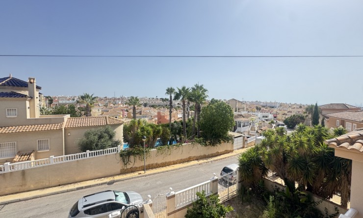 Re-Sale - Detached Villa - Orihuela Costa - Villamartin