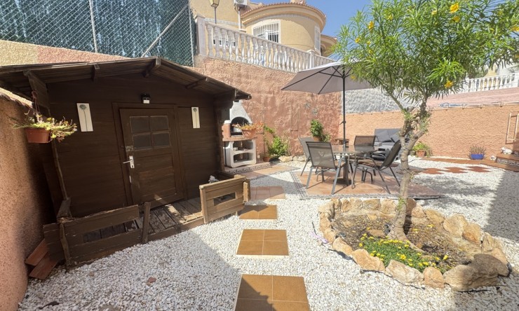 Re-Sale - Detached Villa - Orihuela Costa - Villamartin