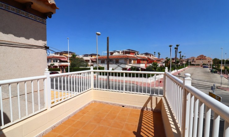 Re-Sale - Apartment - Orihuela Costa - Punta Prima