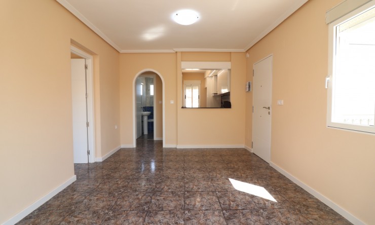 Re-Sale - Apartment - Orihuela Costa - Punta Prima