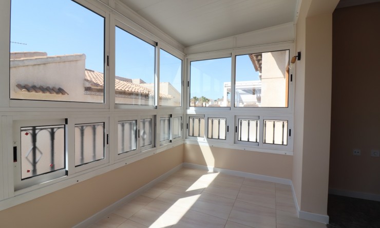 Re-Sale - Apartment - Orihuela Costa - Punta Prima