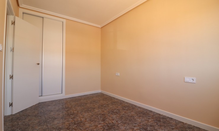 Re-Sale - Apartment - Orihuela Costa - Punta Prima