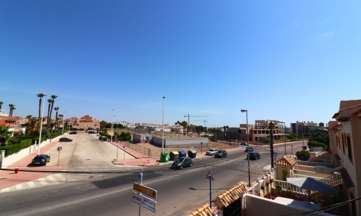 Re-Sale - Apartment - Orihuela Costa - Punta Prima