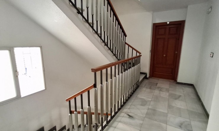 Re-Sale - Apartment - Orihuela - Orihuela - City