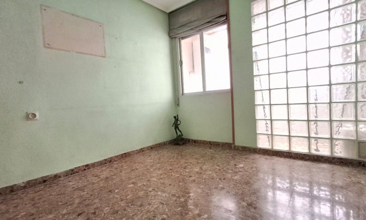 Re-Sale - Apartment - Orihuela - Orihuela - City