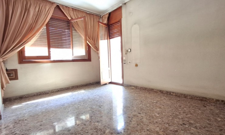 Re-Sale - Apartment - Orihuela - Orihuela - City
