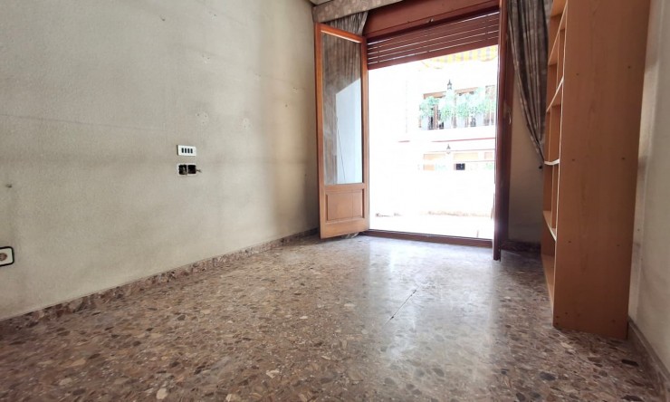 Re-Sale - Apartment - Orihuela - Orihuela - City