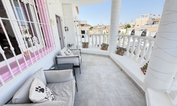 Reventa - Chalet - San Miguel de Salinas - Lake View Mansions
