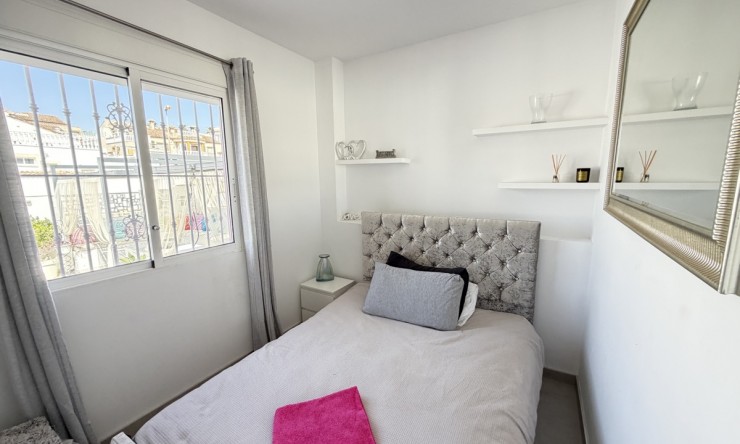 Reventa - Chalet - San Miguel de Salinas - Lake View Mansions