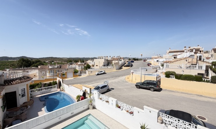 Reventa - Chalet - San Miguel de Salinas - Lake View Mansions