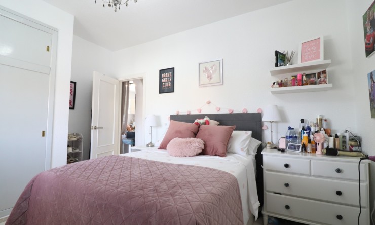 Re-Sale - Detached Villa - Orihuela Costa - Villamartin