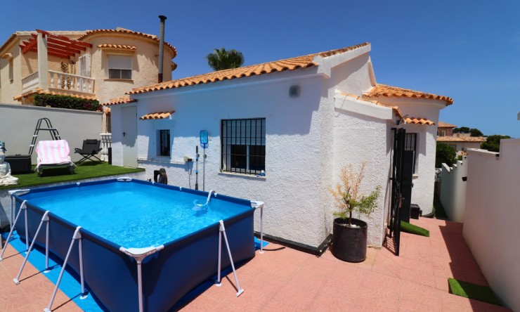 Re-Sale - Detached Villa - Orihuela Costa - Villamartin
