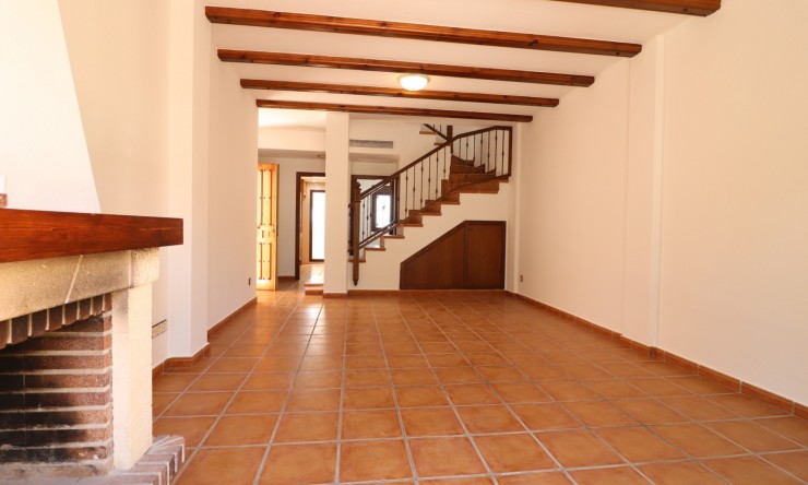 Re-Sale - Semi Detached Villa - Algorfa - La Finca Golf Resort