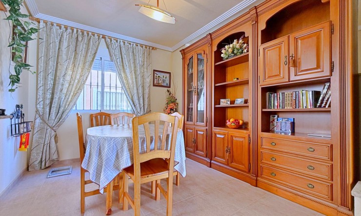 Reventa - Chalet - Orihuela Costa - Punta Prima