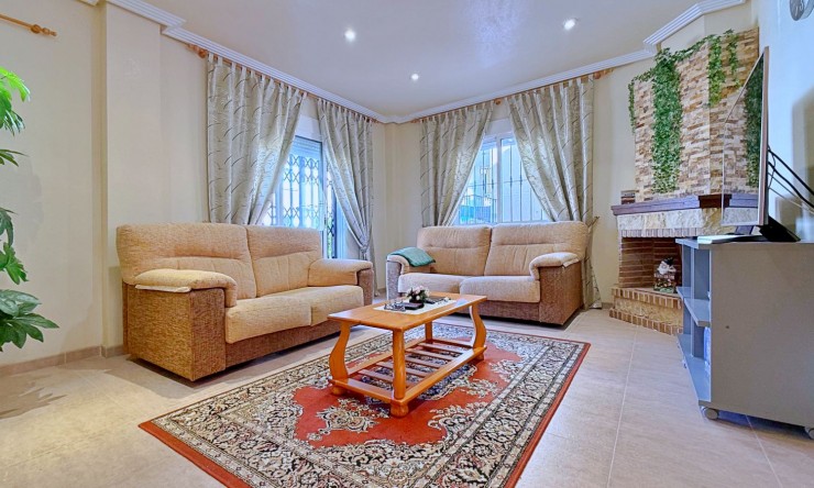 Reventa - Chalet - Orihuela Costa - Punta Prima