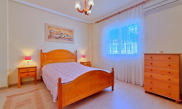 Reventa - Chalet - Orihuela Costa - Punta Prima
