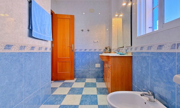 Reventa - Chalet - Orihuela Costa - Punta Prima