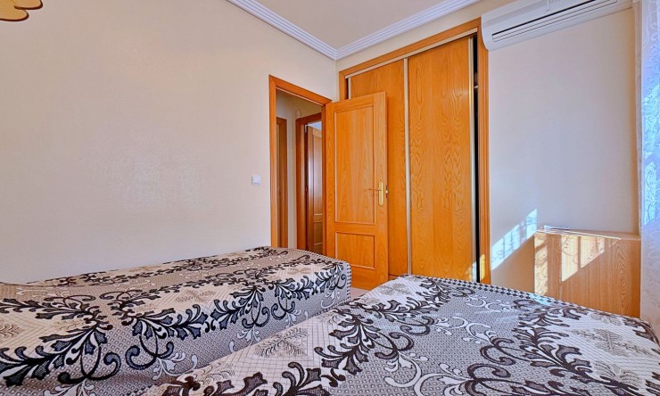 Reventa - Chalet - Orihuela Costa - Punta Prima