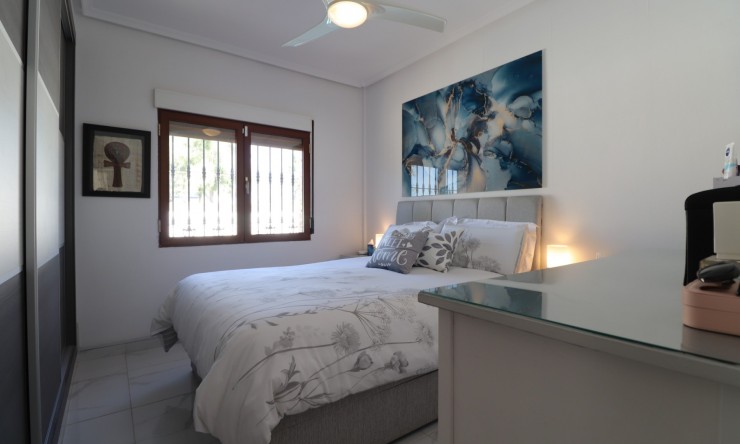 Reventa - Chalet - Formentera del Segura - Fincas de La Vega