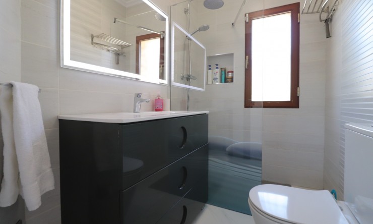Reventa - Chalet - Formentera del Segura - Fincas de La Vega