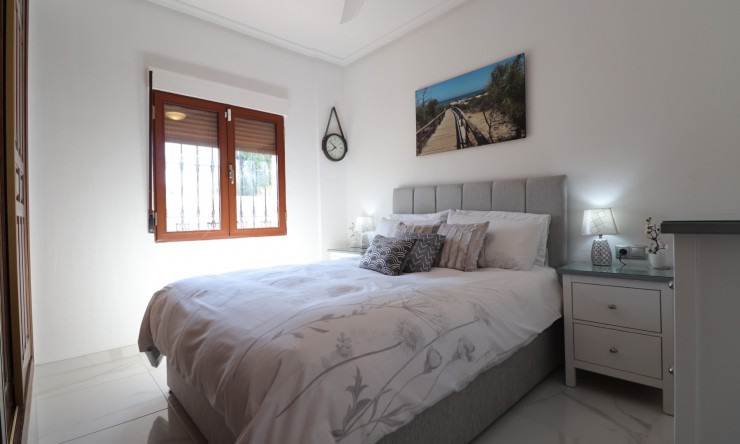 Reventa - Chalet - Formentera del Segura - Fincas de La Vega