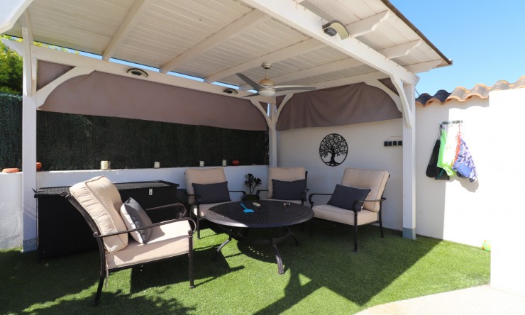 Reventa - Chalet - Formentera del Segura - Fincas de La Vega