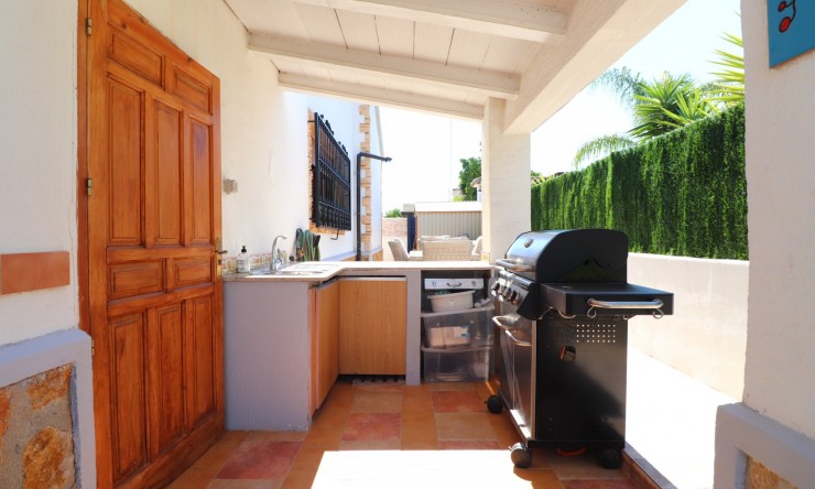 Reventa - Chalet - Formentera del Segura - Fincas de La Vega