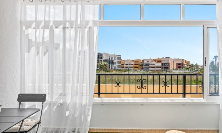 Re-Sale - Apartment - Orihuela Costa - La Florida
