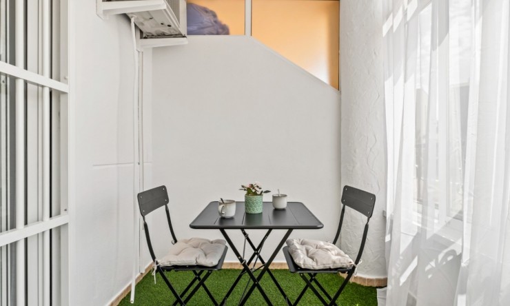 Re-Sale - Apartment - Orihuela Costa - La Florida