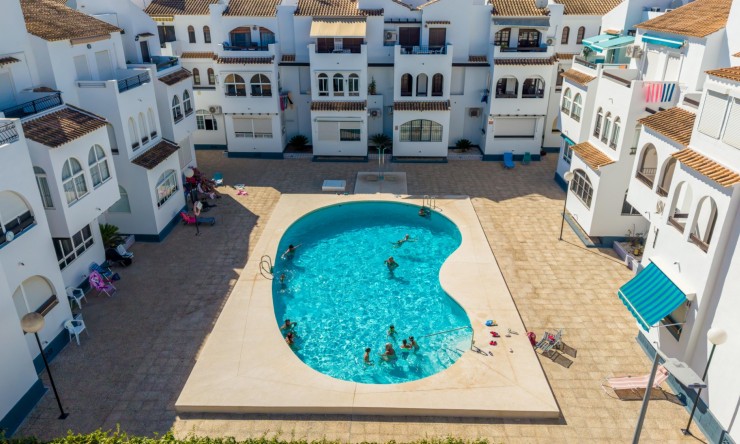 Re-Sale - Apartment - Torrevieja - Playa Los Naufragos