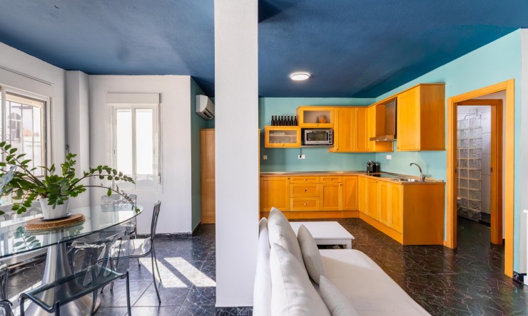 Re-Sale - Apartment - Torrevieja - Playa Los Naufragos