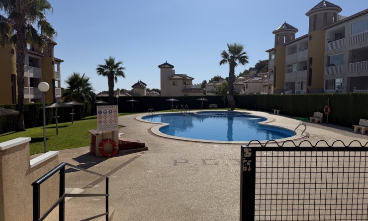 Re-Sale - Apartment - Orihuela Costa - Villamartin