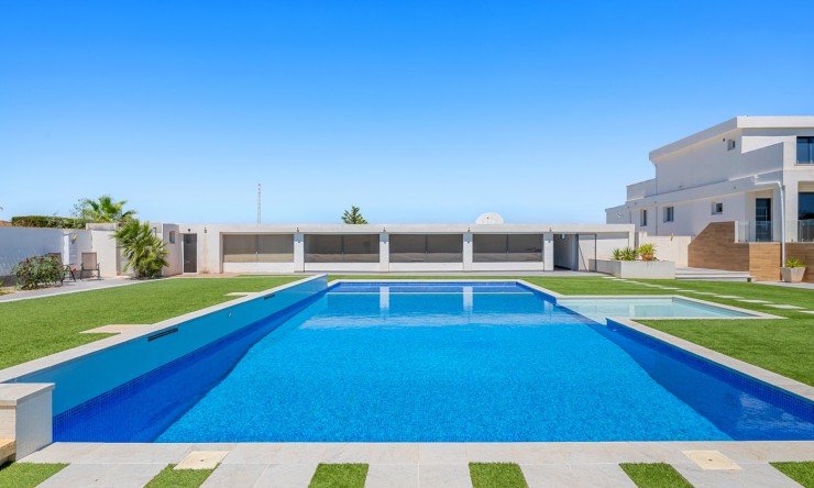 Reventa - Casa de Campo - Los Montesinos - La Herrada