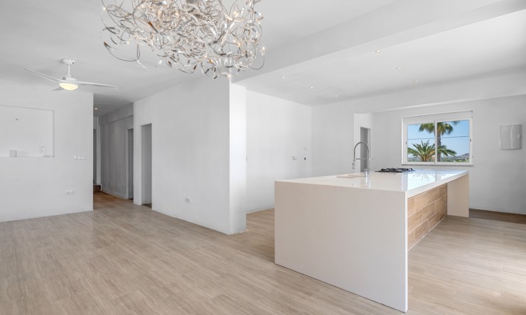 Reventa - Casa de Campo - Los Montesinos - La Herrada