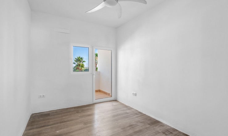 Reventa - Casa de Campo - Los Montesinos - La Herrada
