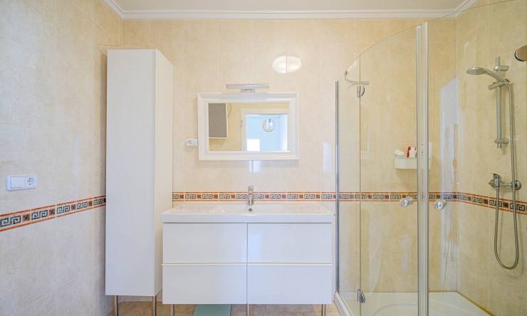 Re-Sale - Townhouse - Ciudad Quesada - Doña Pepa