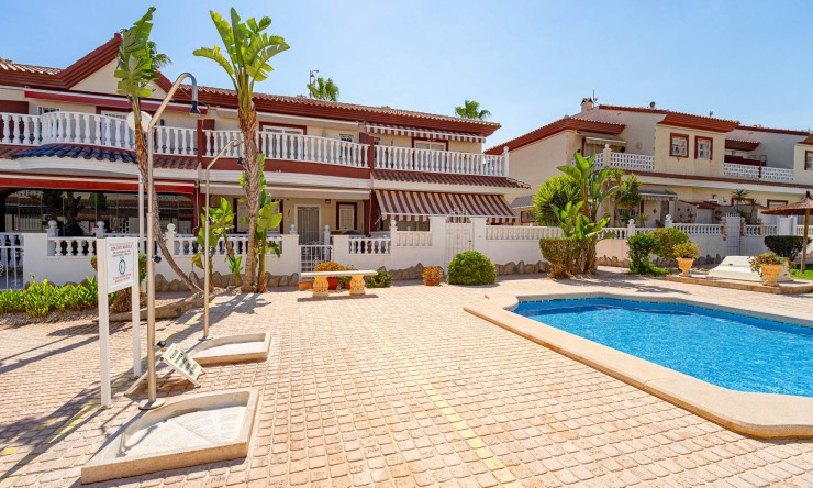 Re-Sale - Townhouse - Ciudad Quesada - Doña Pepa