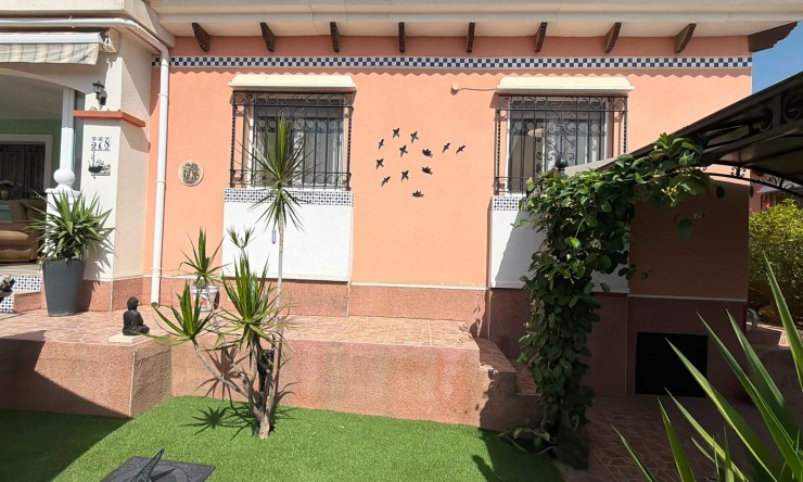Wederverkoop - Vrijstaande Villa - Los Montesinos - La Herrada