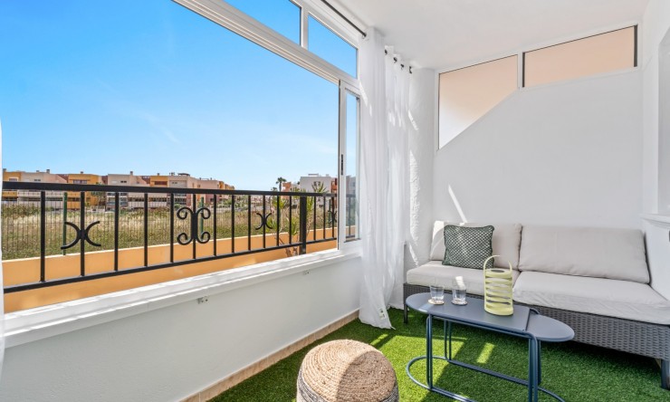 Re-Sale - Apartment - Orihuela Costa - Playa Flamenca