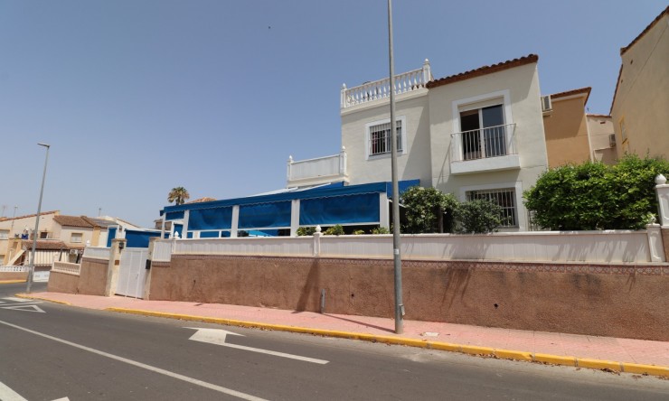 Re-Sale - Detached Villa - Algorfa - Montebello